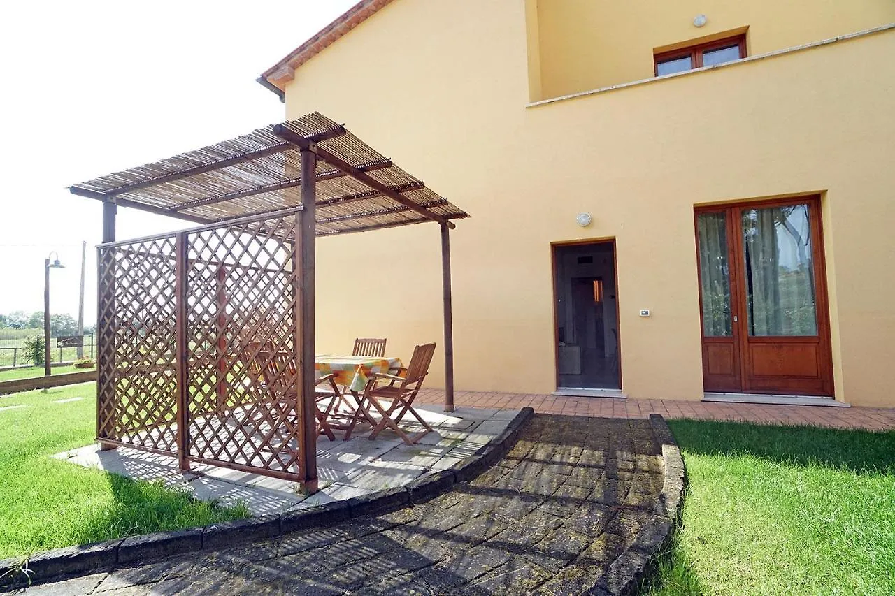 Villa Cascina al Colle Populonia 0*,  Italia
