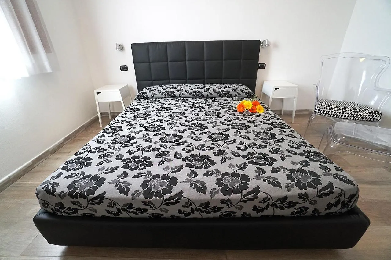 포퓰로니아 Cascina Al Colle 빌라 0*,